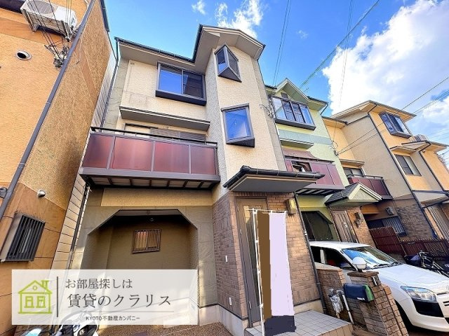 久世築山町170-25（ガレージ付き）貸家