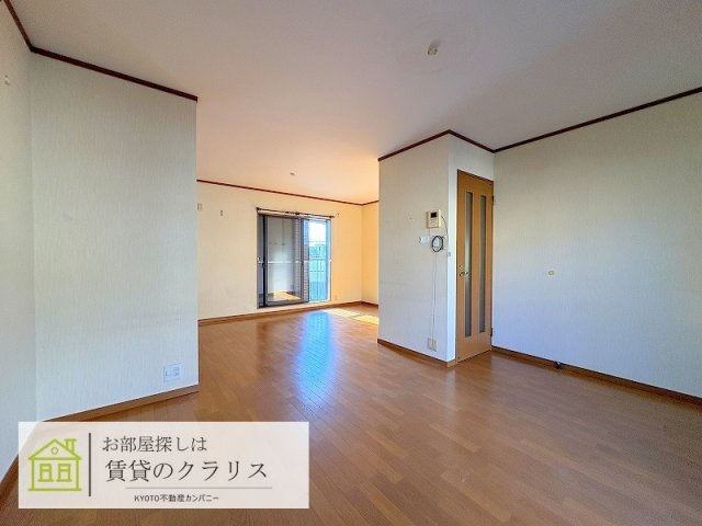久世築山町170-25（ガレージ付き）貸家