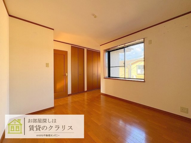 久世築山町170-25（ガレージ付き）貸家
