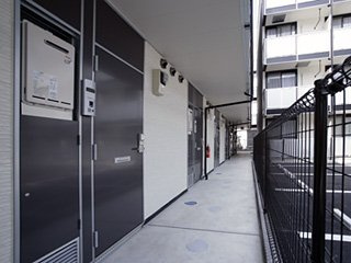 レオパレス博多豊Ⅱの玄関|設備・使用は号室により異なる為、現況を優先致します。