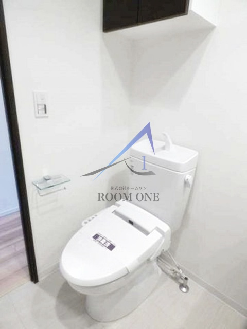 ルクシェール王子のトイレ|トイレです。