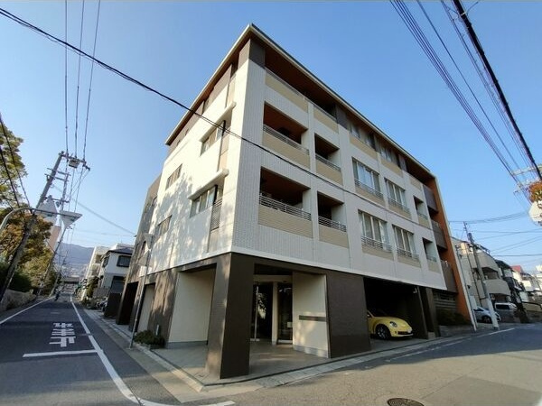 グリンパルク六甲道の外観