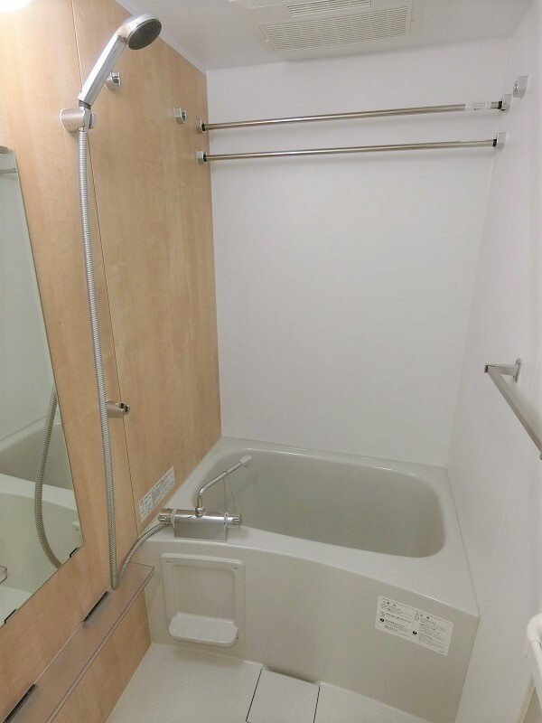 OAK VILLA SOU目黒の浴室|コンパクトで使いやすいお風呂です