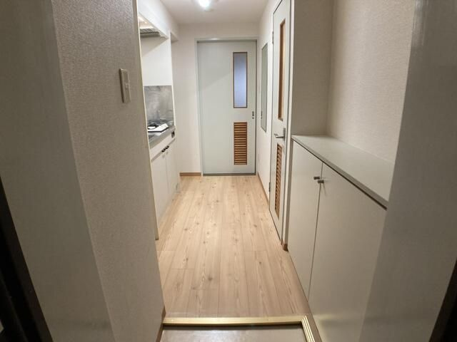 グリーンポート三田の玄関|※現況優先となります。