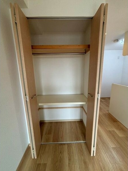 プレサンス新栄デコールの収納