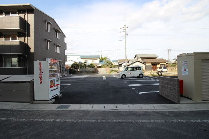 マリージョアの駐車場