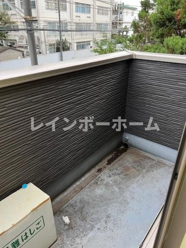 ベストステージHAPPINESSのバルコニー