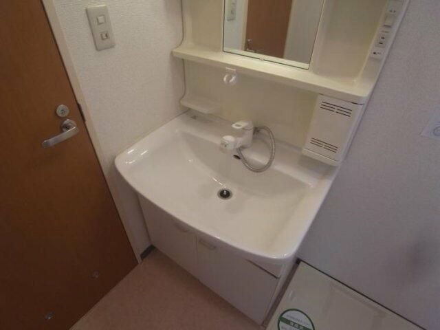アウル　スクエアの洗面所