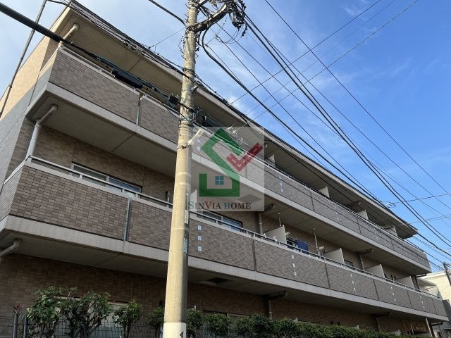 ソナーレアリサの外観