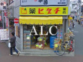 DIOR下北沢の周辺