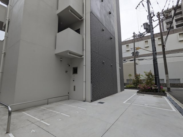 エムブイインプ新大阪のロビー