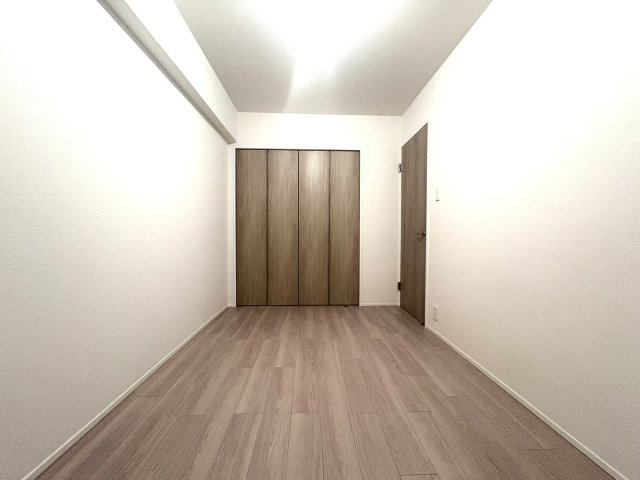 コスモトゥデイの洋室
