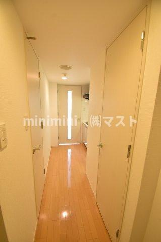 グレンパーク内本町の玄関