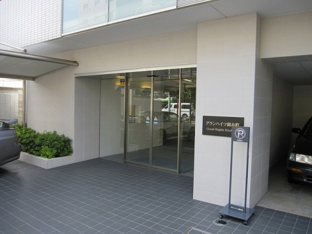 グランハイツ錦糸町のエントランス