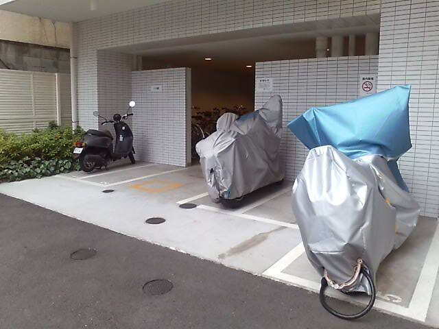 グランハイツ錦糸町の駐車場