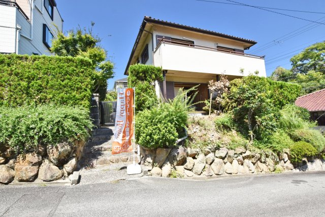 西宮市岡田山建築条件無し売土地