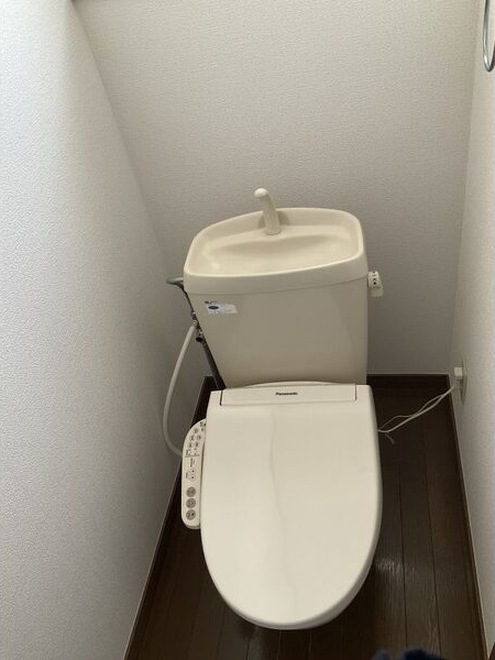 トムハウスのトイレ