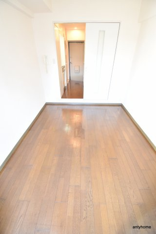 リーガル新大阪　仲介手数料無料の洋室