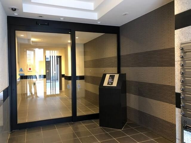 Log銀座東のエントランス