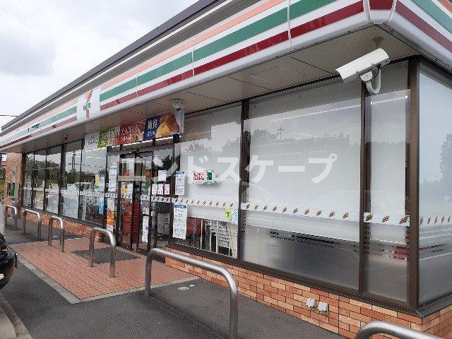 ラ・ロンディーネ　Ⅱの周辺|セブンイレブン榛東新井店まで1300m
高崎、前橋のお部屋探しはエンドスケープまで！お客様の理想お聞かせ下さい♪