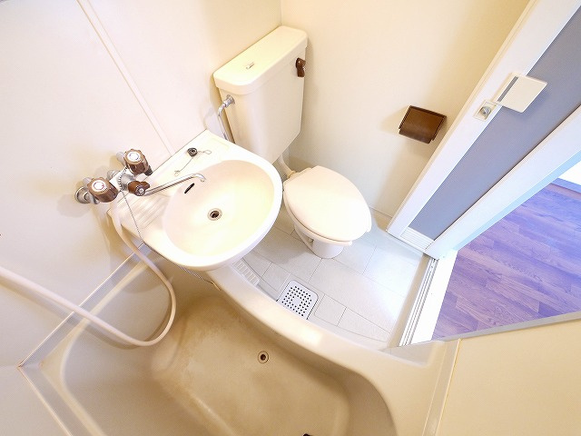ウエストアベニューのトイレ|トイレもきれいです