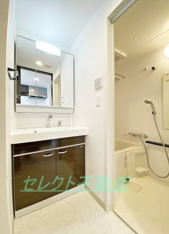 エステムコート名古屋サウスプレミオの洗面所