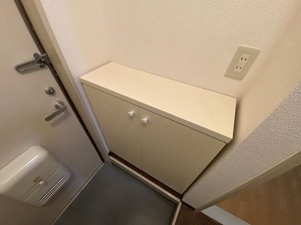 トリニティハウスの玄関