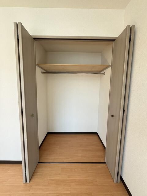 エスポワールミワ