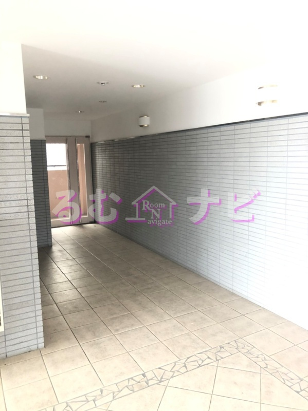 セピアコート博多南のエントランス