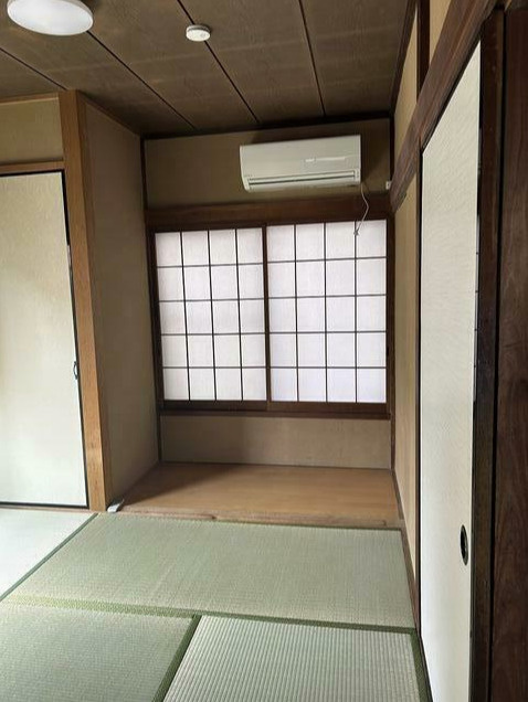 諏訪貸家の内装