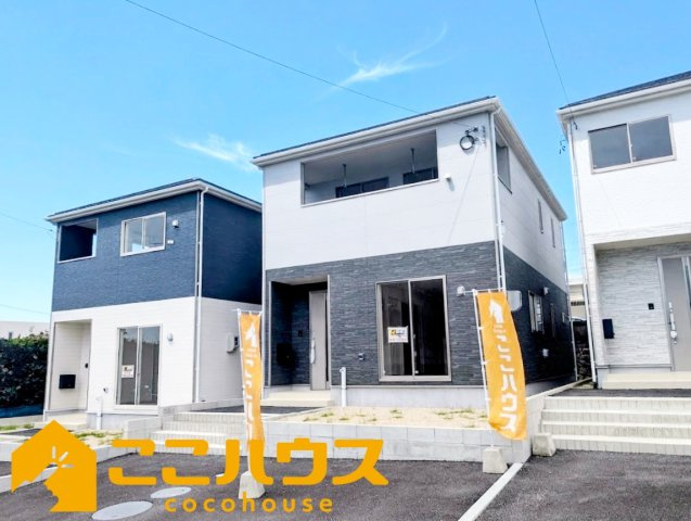 読谷村大木第４　クレイドルガーデン　新築戸建て　全３棟　2号棟の外観|防犯カメラが付いたセキュリティの高いお家です！