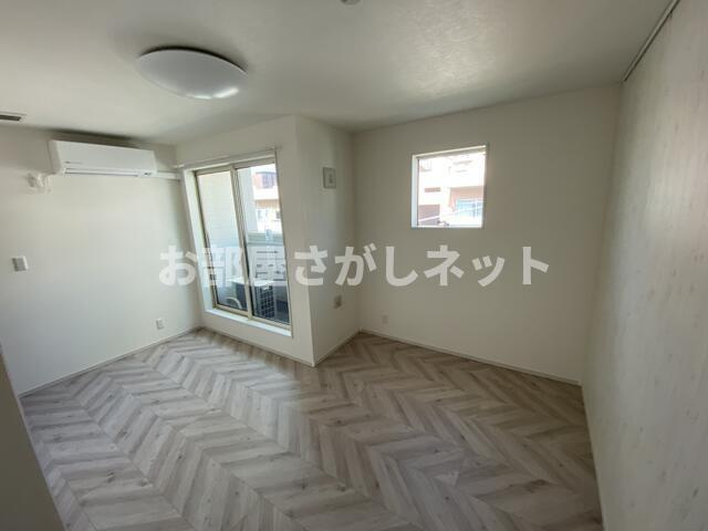 ヴォーノン曙橋【おとり物件なし】#学生・社会人にオススメ！初期費用分割払いOK！の居間・リビング