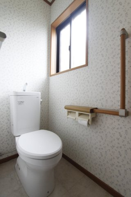 【トイレ】 | 兵家７８８-１戸建 | トイレも気になるポイント