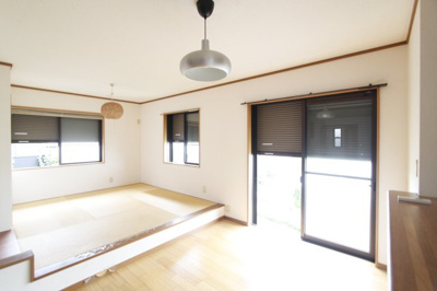 【その他】 | 兵家７８８-１戸建 | シャッターがあります