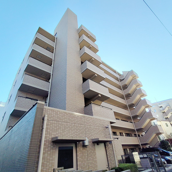 エミネンス滝野川の外観