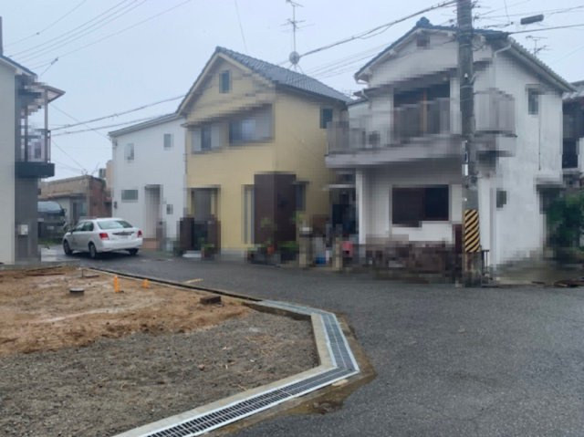 【前面道路含む現地写真】 | Livele Garden.S松原市東新町2期 | 前面道路の幅員4.7ｍあり、お車の駐車も焦らずにできます。(2026年9月7日撮影)