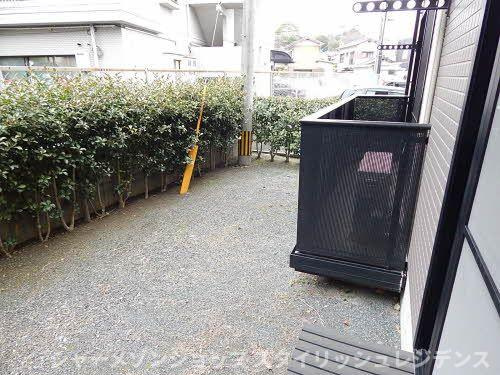 エスポワール・アージュ下石田　Ｂ棟　のバルコニー