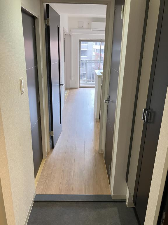 レディアンドアーク薬院　警固小学校区の玄関|レディアントアーク薬院