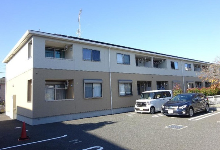 レガシー・Ｋの駐車場