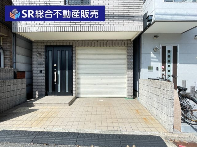 長栄寺中古戸建の玄関|専門知識を持ったスタッフがお客様に合った住宅ローンのご提案を致します☆