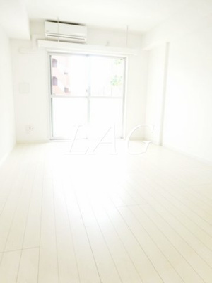 【居間・リビング】 | ディアレイシャス成増 | 洋室のお部屋です。