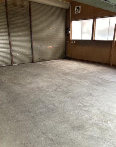 ○26/7/25NEW　戸建　高山市上岡本町　1750万の駐車場