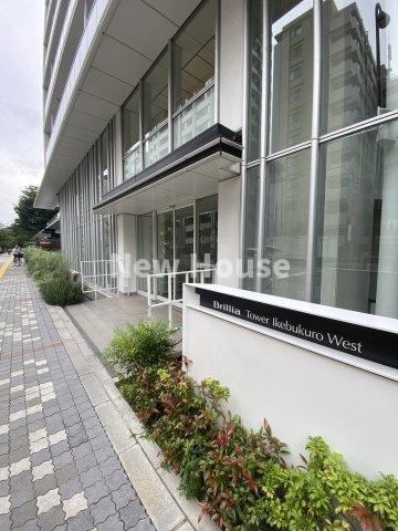 Brillia Tower 池袋 Westのエントランス