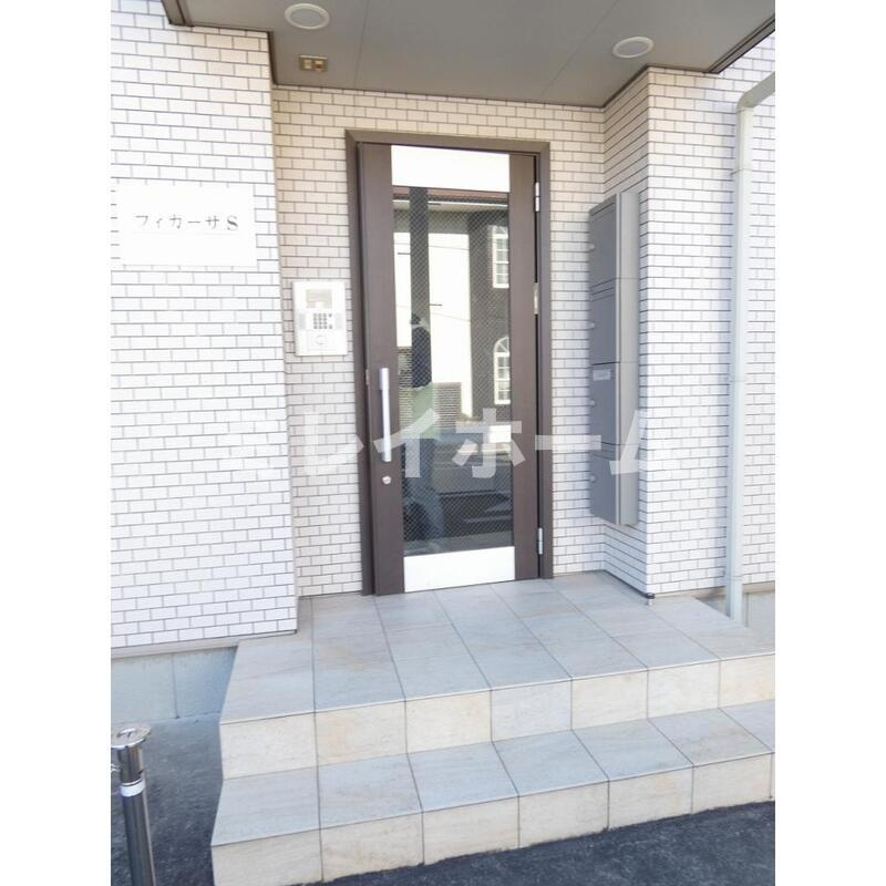 フィカーサSのエントランス