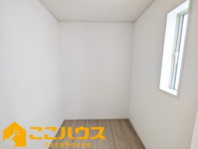 読谷村大木第４　クレイドルガーデン　新築戸建て　全３棟　3号棟の収納|大容量のウォークインクローゼット