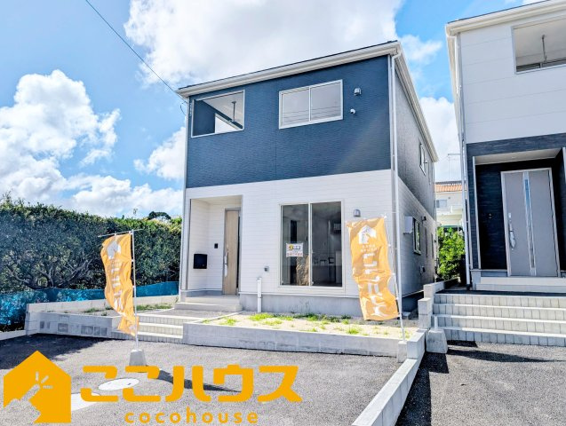 読谷村大木第４　クレイドルガーデン　新築戸建て　全３棟　3号棟の外観|防犯カメラが付いたセキュリティの高いお家です！