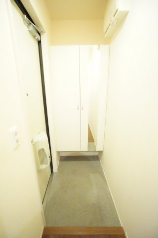【玄関】 | ディアコート鹿放ヶ丘 | ※同物件・同タイプの写真です。