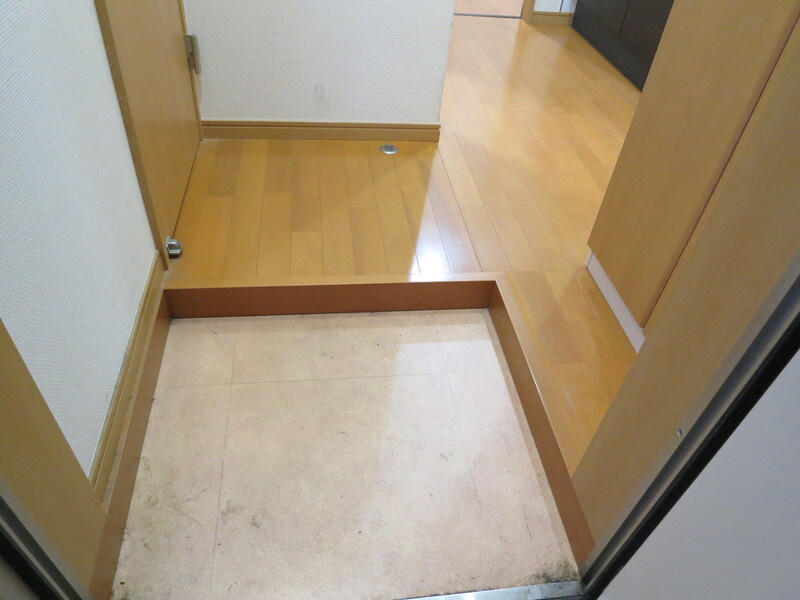 グリーングローブの玄関