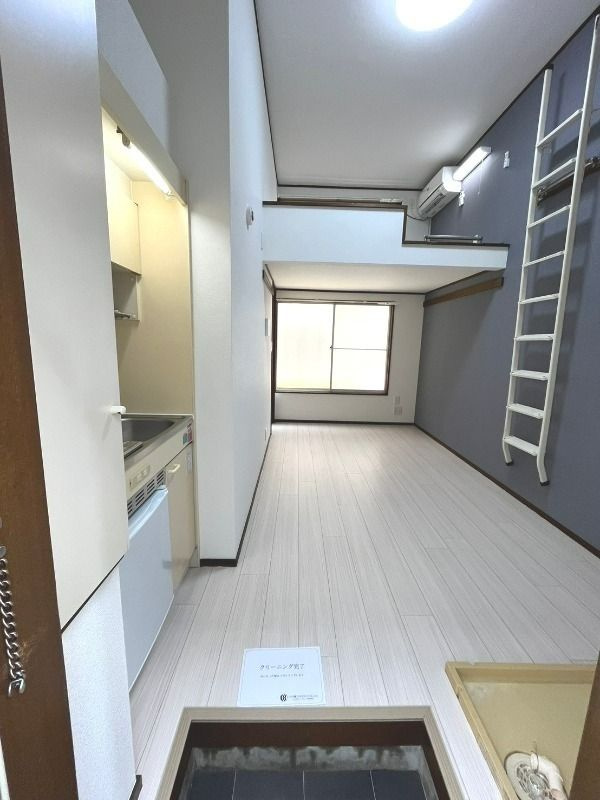 小平市小川町１丁目のアパートの居間・リビング