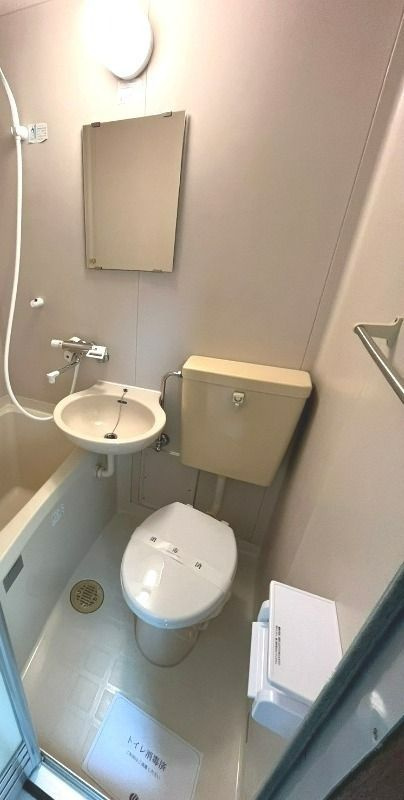 小平市小川町１丁目のアパートの洗面所